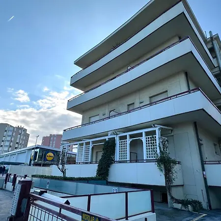 Apartamento Se128 - Senigallia, Bilocale A 100 Mt Dal Mare, Con Posto Auto