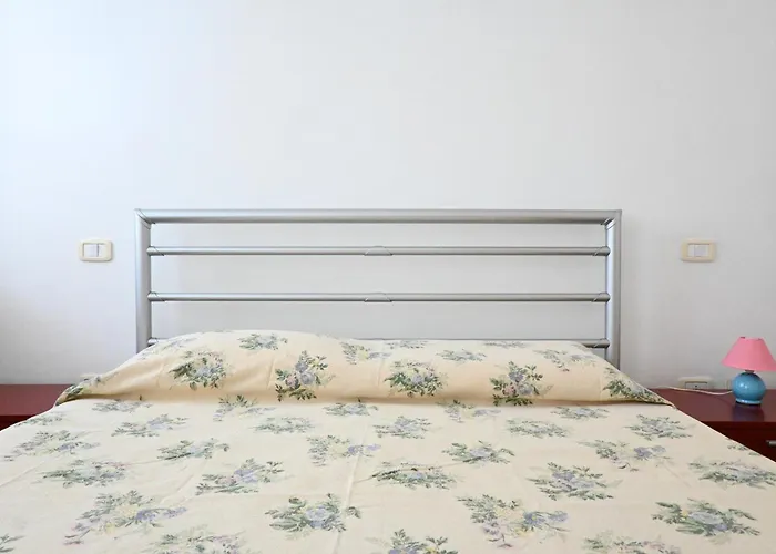 Se128 - Senigallia, Bilocale A 100 Mt Dal Mare, Con Posto Auto * Сенігаллія