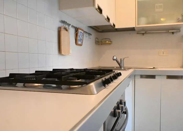 Se128 - Senigallia, Bilocale A 100 Mt Dal Mare, Con Posto Auto *