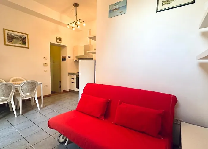 Se128 - Senigallia, Bilocale A 100 Mt Dal Mare, Con Posto Auto * Сенігаллія