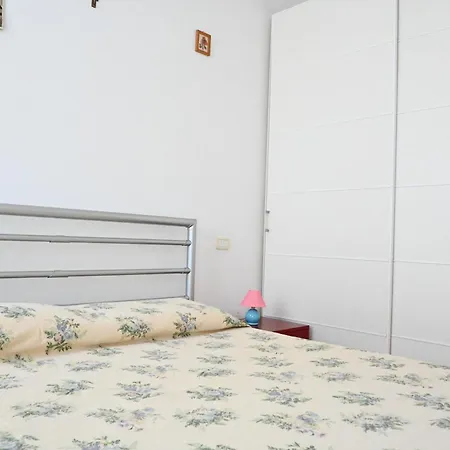 Se128 - Senigallia, Bilocale A 100 Mt Dal Mare, Con Posto Auto Senigallia